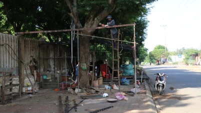 Quang Ngai ponosi odpowiedzialność na szczeblu gminy za niedbałe zarządzanie, co pozwala na nielegalną budowę.