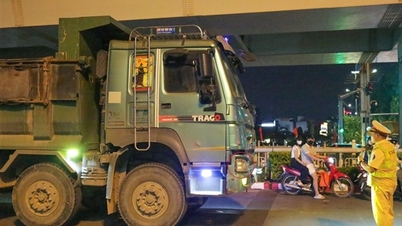 Toppnivået i håndtering av brudd på containerbiler og kjøretøy for byggematerialer