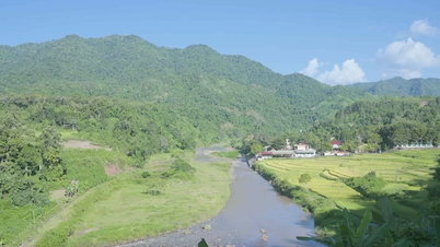 राष्ट्रीय पहचान को बनाए रखने में प्रतिष्ठित लोगों की भूमिका