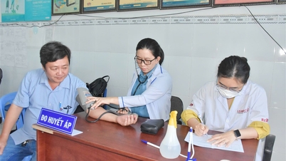 فحص صحي دوري لـ 105 موظفًا في فرع بتروليمكس كا ماو