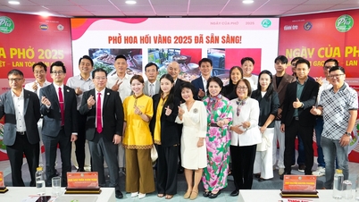 Festiwal Pho Day 2025: 20 000 misek pysznego pho gotowych za 40 000 VND