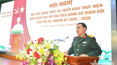 O Comitê do Partido da Academia Política compreende e implementa integralmente a Resolução do 12º Congresso do Partido do Exército.