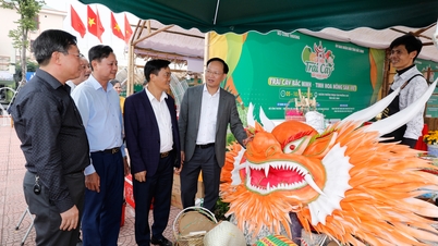 تمرین عمومی برنامه افتتاحیه جشنواره میوه باک نین ۲۰۲۵