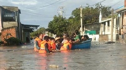 Lam Dong: 1.700'den fazla ev sular altında kaldı; insanlar acilen güvenli bölgelere tahliye edildi