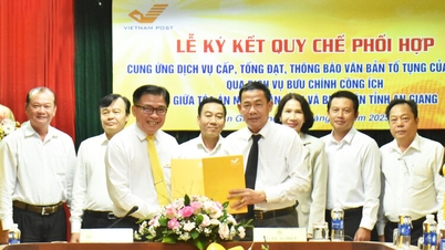 Mahkamah Rakyat Wilayah Giang dan Pejabat Pos Wilayah menandatangani piagam penyelarasan.