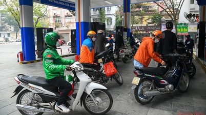 តម្លៃ​សាំង​ប្រែប្រួល​ក្នុង​រយៈពេល​ប្រតិបត្តិការ​នៅ​ថ្ងៃ​ទី​៤ ខែ​ធ្នូ។