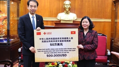 ベトナムと中国は文化交流を強化し、連帯と友情を強める