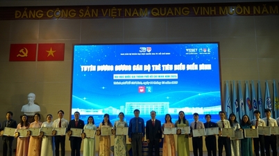 Vinh danh 561 cán bộ trẻ tiêu biểu và sinh viên 5 tốt ĐHQG TPHCM