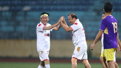 ការប្រកួតសប្បុរសធម៌រៃអង្គាសប្រាក់ជាង ១ ពាន់លានដុងសម្រាប់ប្រជាជនវៀតណាមកណ្តាល