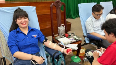 איגוד הנוער של בית החולים הכללי טיאן ג'יאנג מארגן תרומת דם מרצון