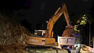 Xuyên đêm khắc phục sạt lở trên đèo Prenn, nỗ lực sớm thông tuyến