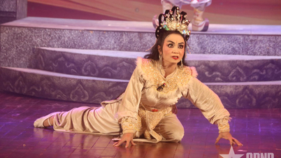 नाटक को टूटने से बचाने के लिए नए लेखकों की आवश्यकता है।