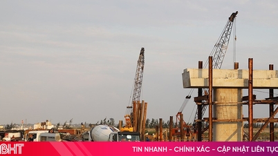 Ha Tinh'in kamu yatırım harcamaları 6.900 milyar VND'yi aşarak ülke genelinde en üst sıralarda yer aldı.