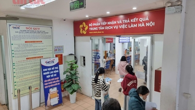 क्या शीघ्र सेवानिवृत्ति लाभ के लिए पात्र लोग बेरोजगारी लाभ के लिए भी पात्र हैं?