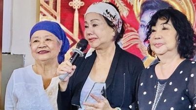 Tu Trinh, Kieu Phuong Loan, My Chi - um reencontro inesperado com a música "Stone Tears"