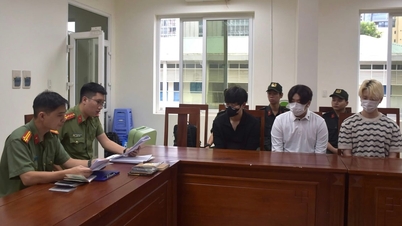 Policie města Da Nang předala 3 korejské občany, které Interpol mezinárodně hledal.