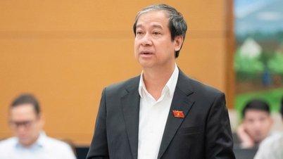 Правительство отреагировало на предложение отменить выпускные экзамены в средней школе, но сохранить вступительные экзамены в университеты