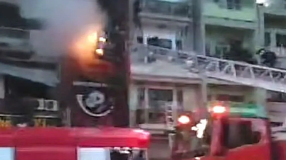 HCMC: Sabahın erken saatlerinde salyangoz eriştesi dükkanında çıkan yangının nedeni araştırılıyor