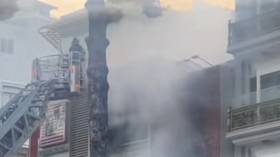 Restaurant fire at dawn, many people suffocated from smoke