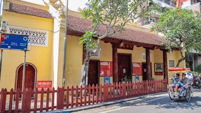 Hanoi: Toegangsgelden worden geïnd bij twee relikwieën in de wijk Hoan Kiem.