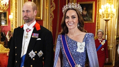 เจ้าหญิงเคทสวมมงกุฎประดับเพชร 2,600 เม็ด