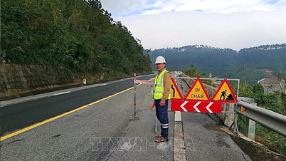 क्वांग ट्राई ने राष्ट्रीय राजमार्ग 1ए, देव न्गांग से गुजरने वाले खंड पर दरारों की मरम्मत की