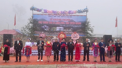 Khánh thành chợ trung tâm xã Lũng Phìn