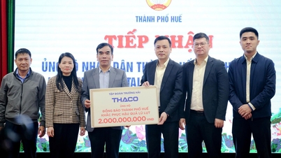 Truong Hai Group Corporation menyumbangkan 2 miliar VND untuk mengatasi dampak bencana alam