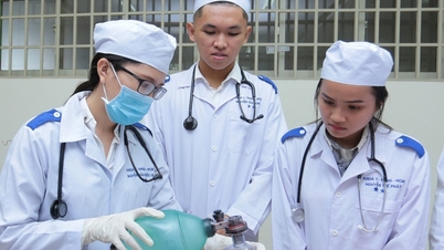 Дебаты по предложению об освобождении студентов-медиков от платы за обучение