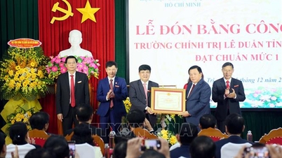 کوانگ ٹرائی صوبے میں لی ڈوان پولیٹیکل سکول 2030 سے ​​پہلے لیول 2 کے معیار تک پہنچنے کی کوشش کر رہا ہے