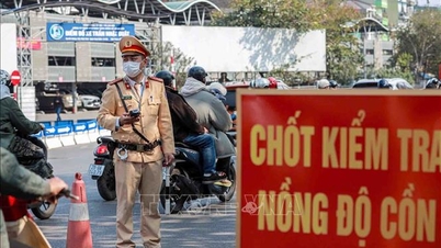 ຮ່າໂນ້ຍ: ການບັງຄັບໃຊ້ກົດໝາຍວ່າດ້ວຍການຂັບຂີ່ໃນຂະນະມຶນເມົາທີ່ເຂັ້ມງວດຂຶ້ນໃນໄລຍະທ້າຍປີ.
