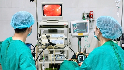 交通事故による大腸破裂の男性患者の命を救う