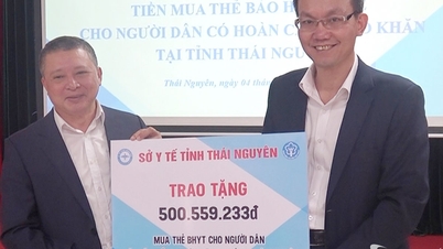 បរិច្ចាកប្រាក់ដើម្បីទិញប័ណ្ណធានារ៉ាប់រងសុខភាពជូនប្រជាពលរដ្ឋដែលមានស្ថានភាពលំបាក