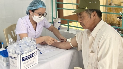 हंग येन जमीनी स्तर पर स्वास्थ्य सुविधाओं में वायरल हेपेटाइटिस के उपचार को जोड़ने में अग्रणी भूमिका निभाते हैं, तथा सार्वजनिक स्वास्थ्य की रक्षा में योगदान देते हैं।