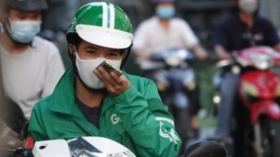 ហាណូយ ហាម​ម៉ូតូ​សាំង​ត្រឹម​ម៉ោង​ចូល​ផ្លូវ​ក្រវ៉ាត់​១ តើ​ក្រុមហ៊ុន​រថយន្ត​បច្ចេក​វិទ្យា​និយាយ​យ៉ាង​ណា?