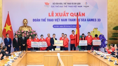 एलपीबैंक वियतनामी खेल प्रतिनिधिमंडल के साथ एसईए गेम्स 33 में "स्वर्णिम स्वप्न" को साकार करने के लिए रवाना हुआ
