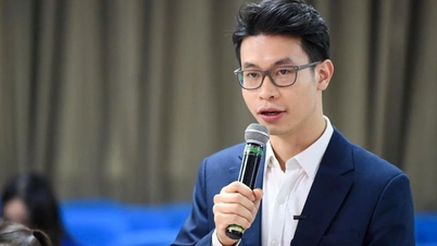 Junger Arzt, der sich für das Leben der Gemeinschaft einsetzt