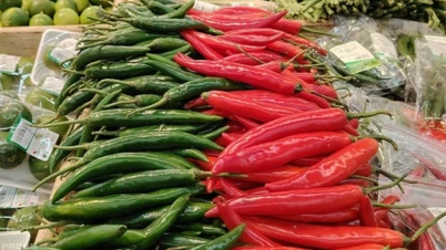 Οι τιμές του τσίλι τριπλασιάστηκαν μετά από καταιγίδες και πλημμύρες