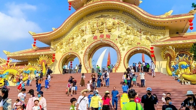 Ho Chi Minhstad kondigt 31 vriendelijke en veilige bestemmingen aan voor 2025