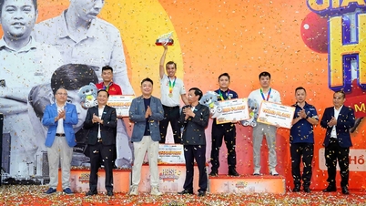 HBSF Final 2025៖ ផ្តល់កិត្តិយសដល់ Tran Quyet Chien និង Duong Quoc Hoang