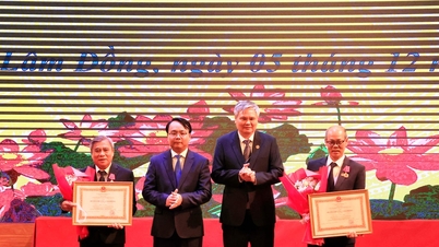 ສານ​ປະ​ຊາ​ຊົນ​ແຂວງ​ລຳ​ດົງ​ສອງ​ຂັ້ນ​ສືບ​ຕໍ່​ບຸ​ລິ​ມະ​ສິດ​ຄຸນ​ນະ​ພາບ​ການ​ທົດ​ລອງ