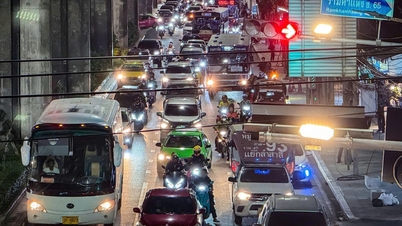 ລອງຊີມ 'ພິເສດ' ຂອງໄທ: ການສັນຈອນຕິດຂັດ!