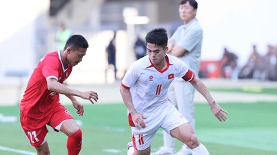 U22 វៀតណាម៖ តើគ្រូបង្វឹក Kim Sang Sik ត្រូវធ្វើការផ្លាស់ប្តូរអ្វីខ្លះ ដើម្បីទទួលរង្វាន់ដ៏ផ្អែមល្ហែម?