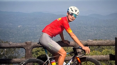 野生の象がタイで練習中のベトナム自転車チームの行く手を阻む：SEA Games 33には「奇妙な」逸話がたくさんある