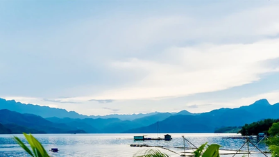 تین فونگ - منطقه دریاچه رودخانه دا بیدار می‌شود