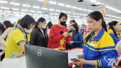 Supermarket Aloha Mall Phu Luong zahájil provoz