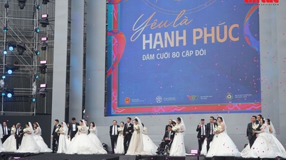 ພິ​ທີ​ແຕ່ງ​ງານ​ມະ​ຫາ​ຊົນ​ແມ່ນ​ສ່ວນ​ຫນຶ່ງ​ຂອງ Vietnam Happy Fest 2025