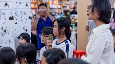 יו"ר אגודת הסופרים של וייטנאם מסביר מדוע ילדים מתרחקים יותר ויותר מספרים