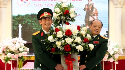 ฉลองครบรอบ 10 ปี ก่อตั้งชมรมทหารผ่านศึก - อดีตนักเรียนโรงเรียนมัธยมเลฮ่องฟอง