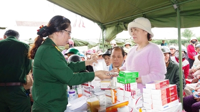 Militärärzte – eine Unterstützung für Menschen in den von Überschwemmungen betroffenen Gebieten